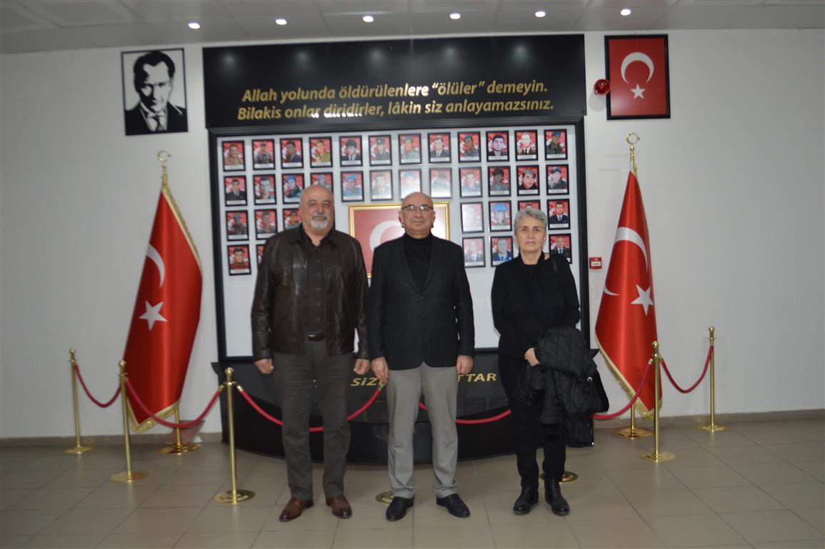 Şehidimiz İsmet ÇALDAĞ'ın Oğlu Tanju ÇALDAĞ'dan Kaymakamımıza Ziyaret.